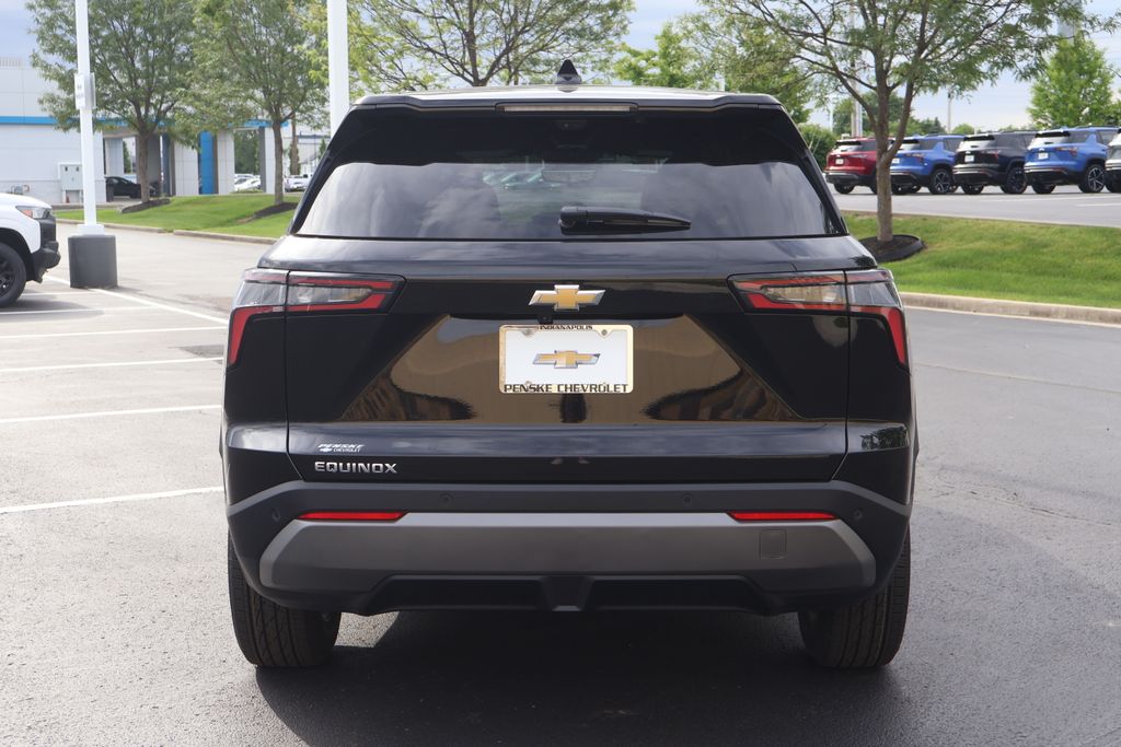 Thumbnail: 2026 Chevrolet Equinox - 6