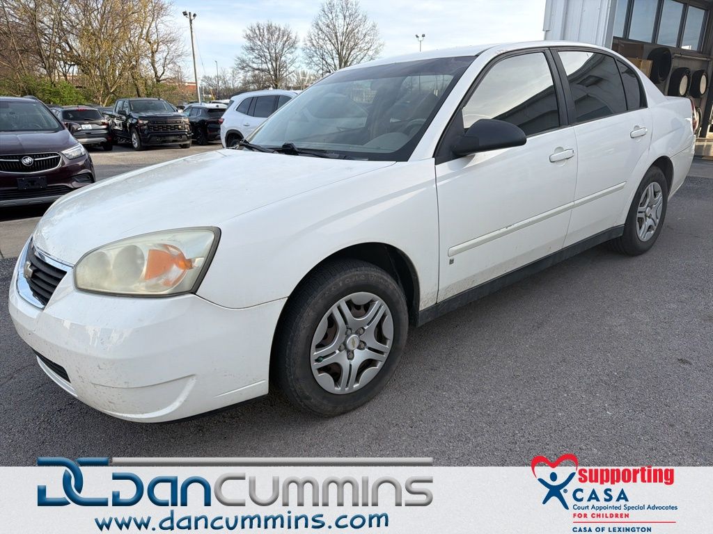 White 2007 Chevrolet Malibu LS FWD Sedan Front-Wheel Drive 4-Speed Automatic Overdrive