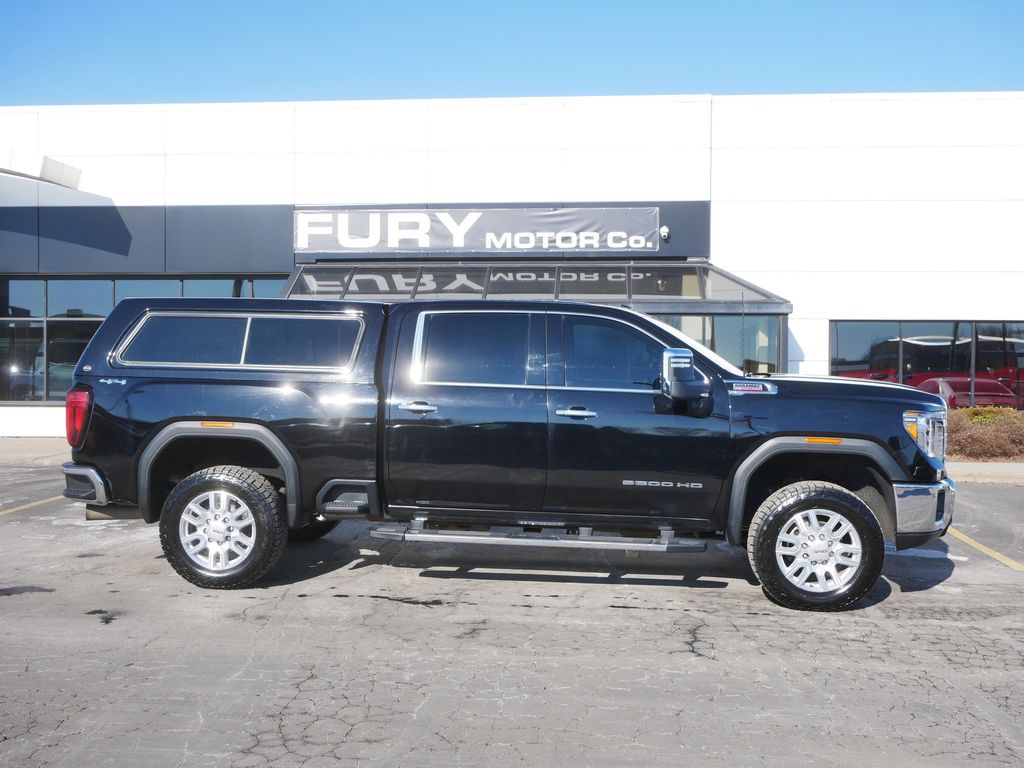 2022 GMC Sierra 2500HD SLT Crew Cab 4WD