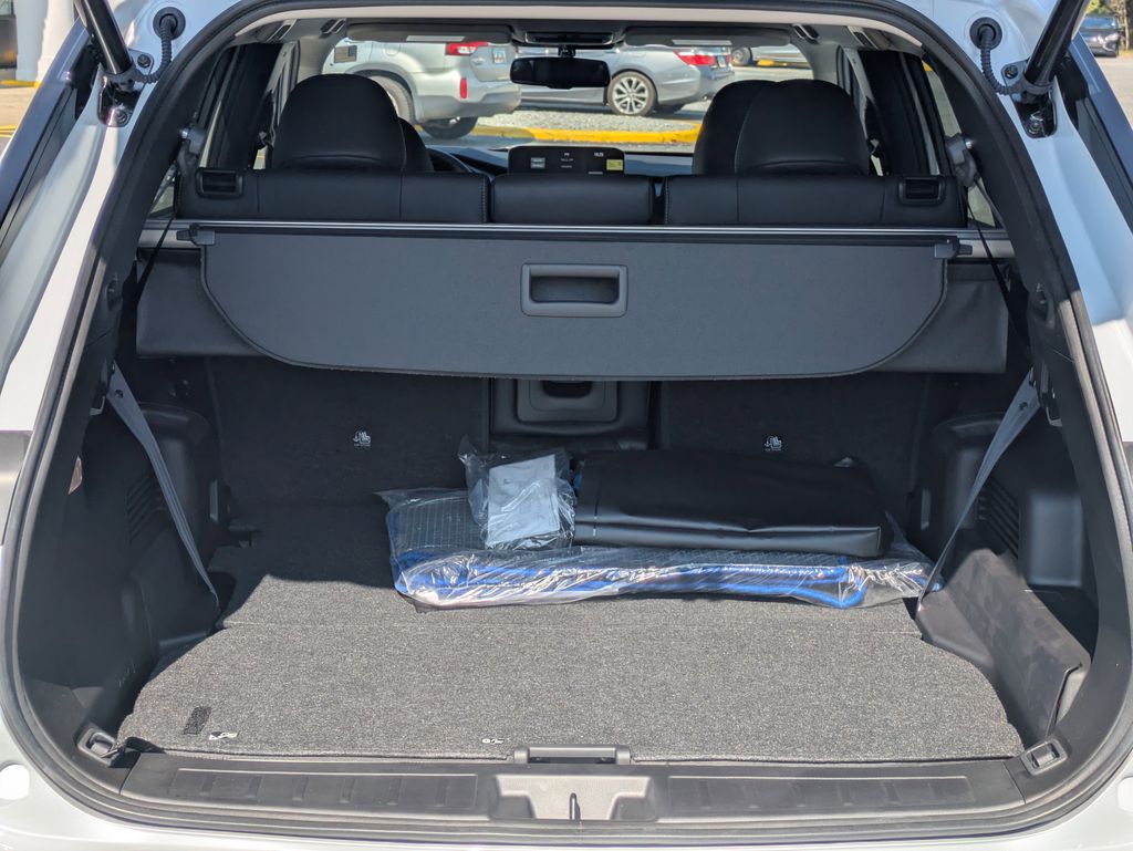 2025 Mitsubishi Outlander Plug-in Hybrid SE - Photo 12