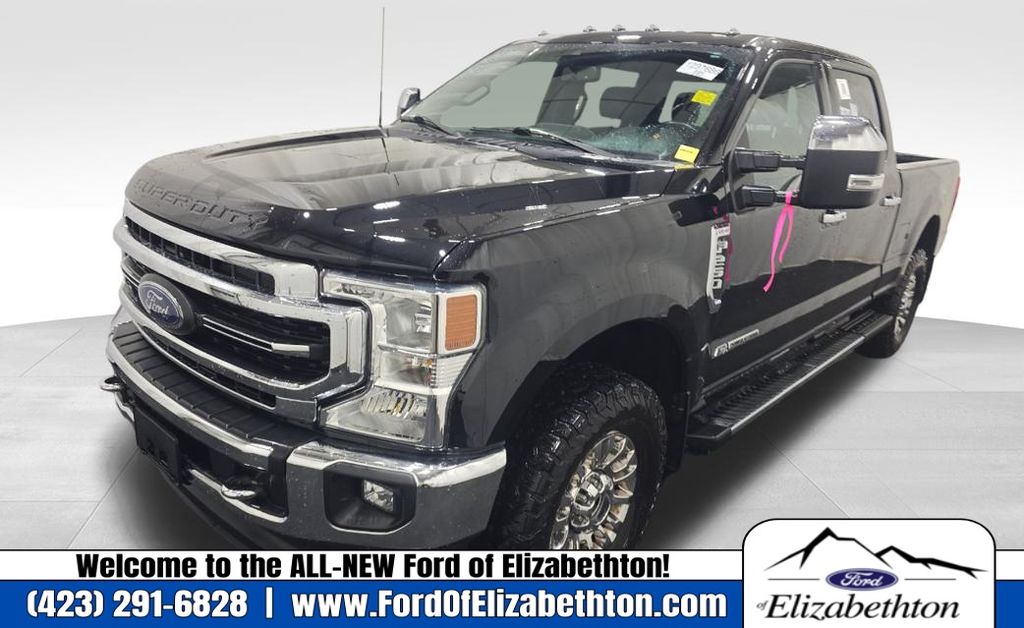 2022 Ford F-250 Super Duty Lariat Crew Cab 4WD