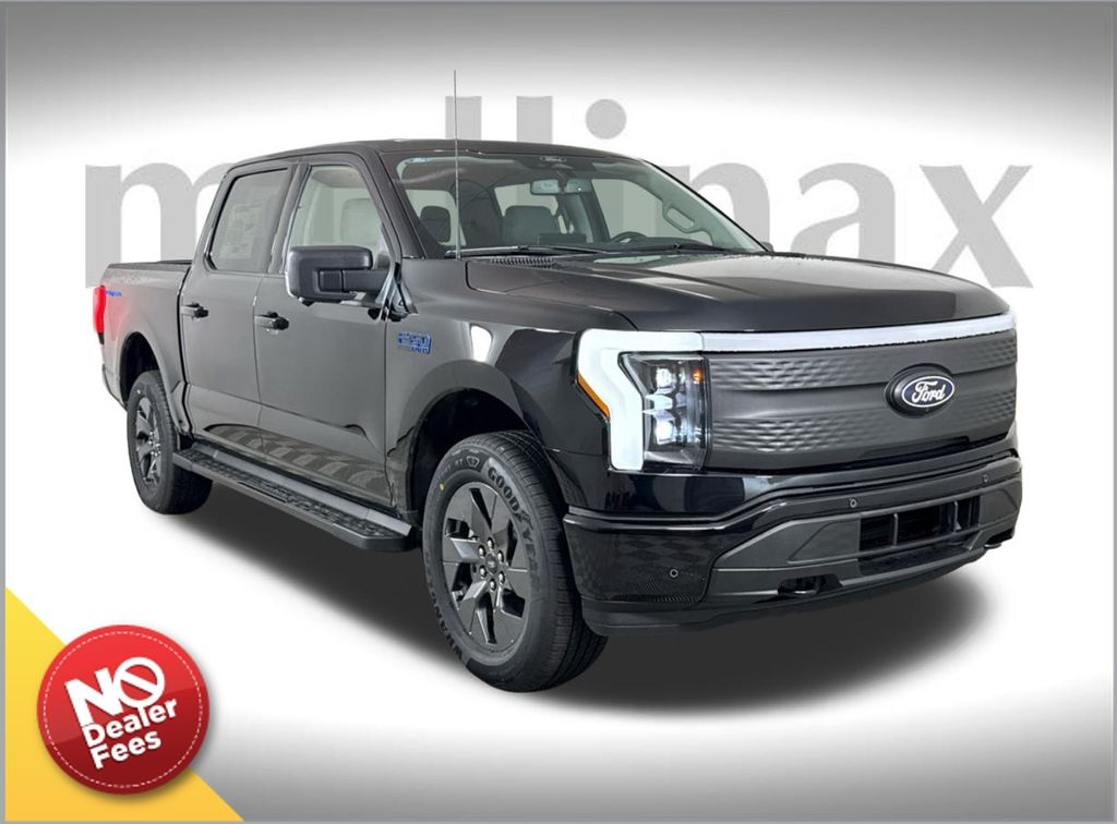 2025 Ford F-150 Lightning Flash's photo