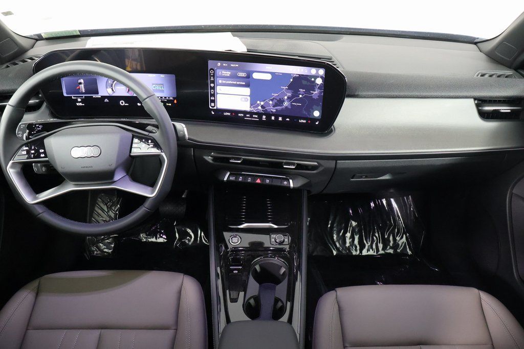 Thumbnail: 2026 Audi Q3 - 4