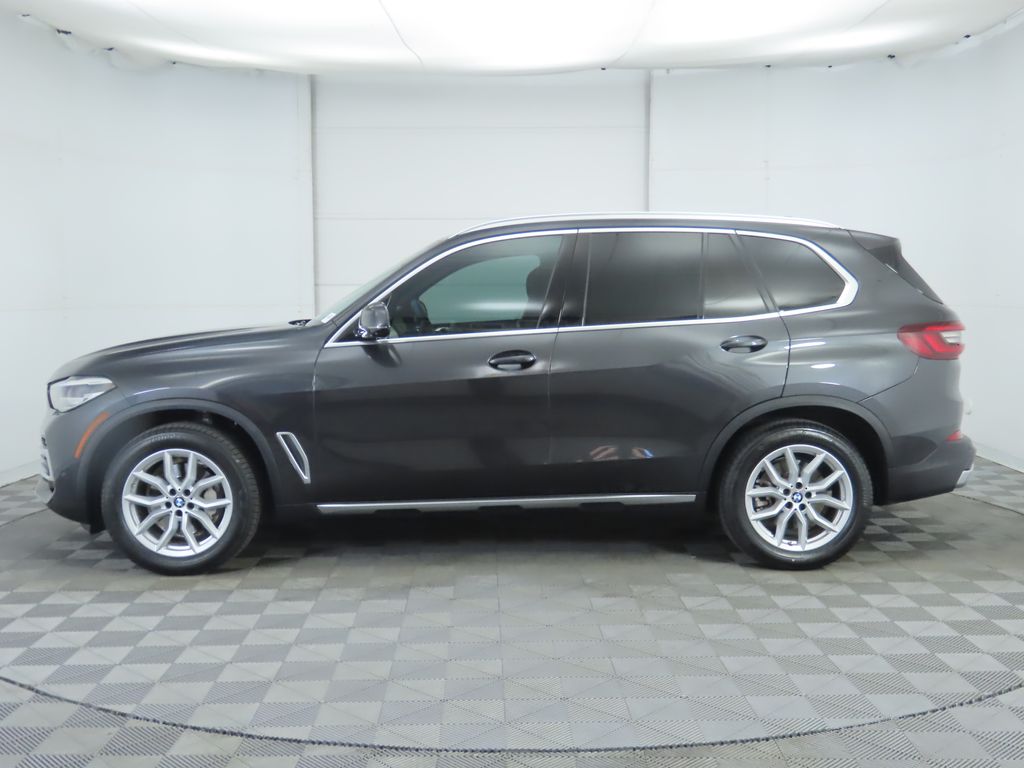 Thumbnail: 2023 BMW X5 - 8