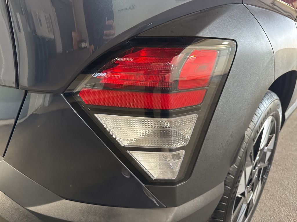 Thumbnail: 2025 Hyundai Kona - 18