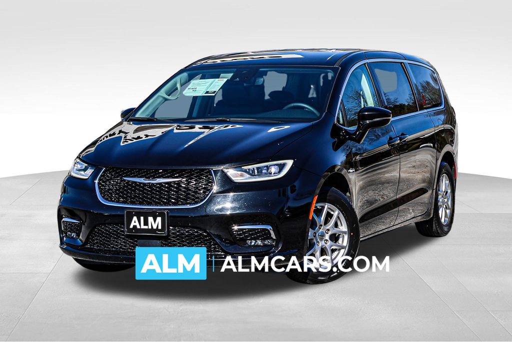 2024 Chrysler Pacifica Touring L FWD