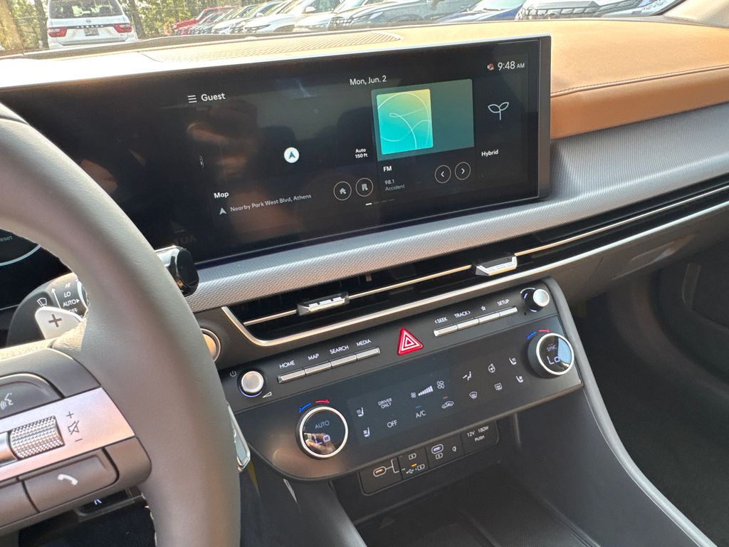 2025 Hyundai Sonata Hybrid Limited photo 18