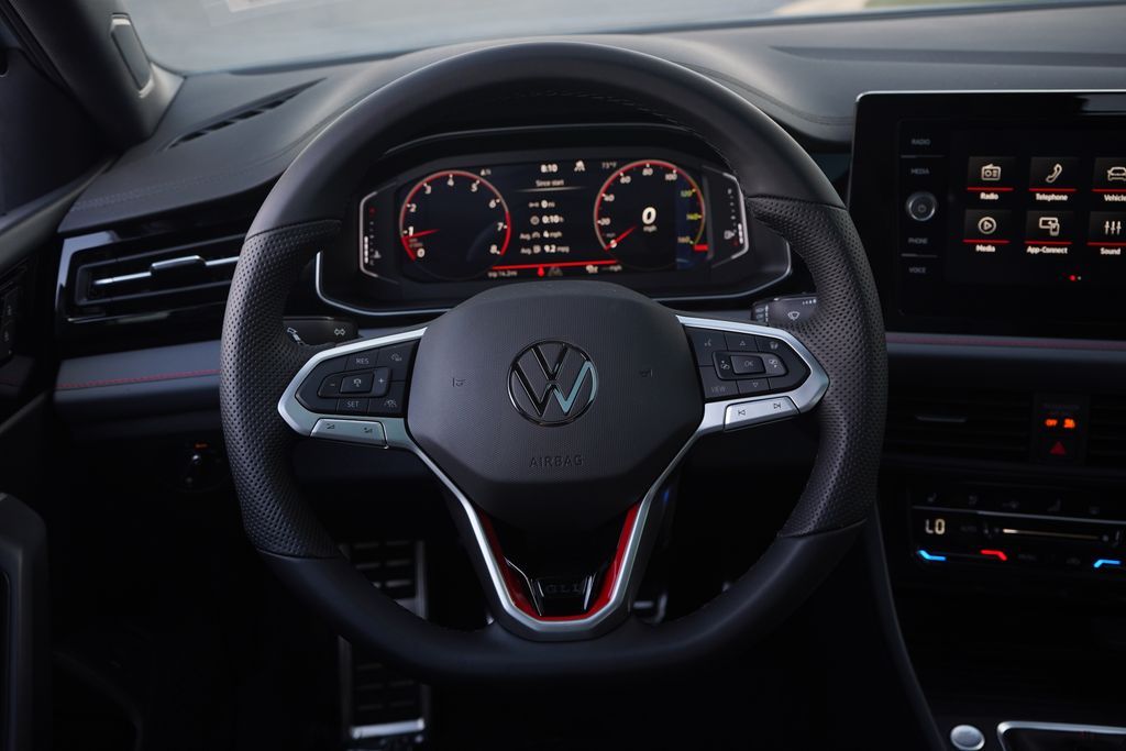 Thumbnail: 2026 Volkswagen Jetta - 10