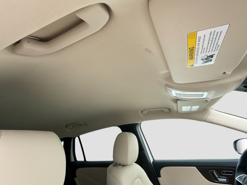 Thumbnail: 2026 Mercedes-Benz GLA - 16