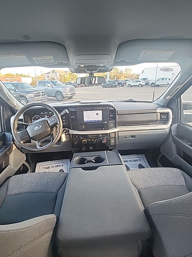 2025 Ford F-250SD XLT - 11