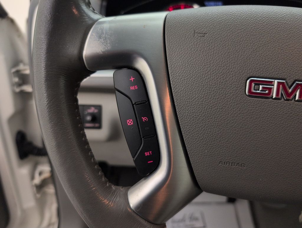 Used 2015 White GMC SLT-1 image 36