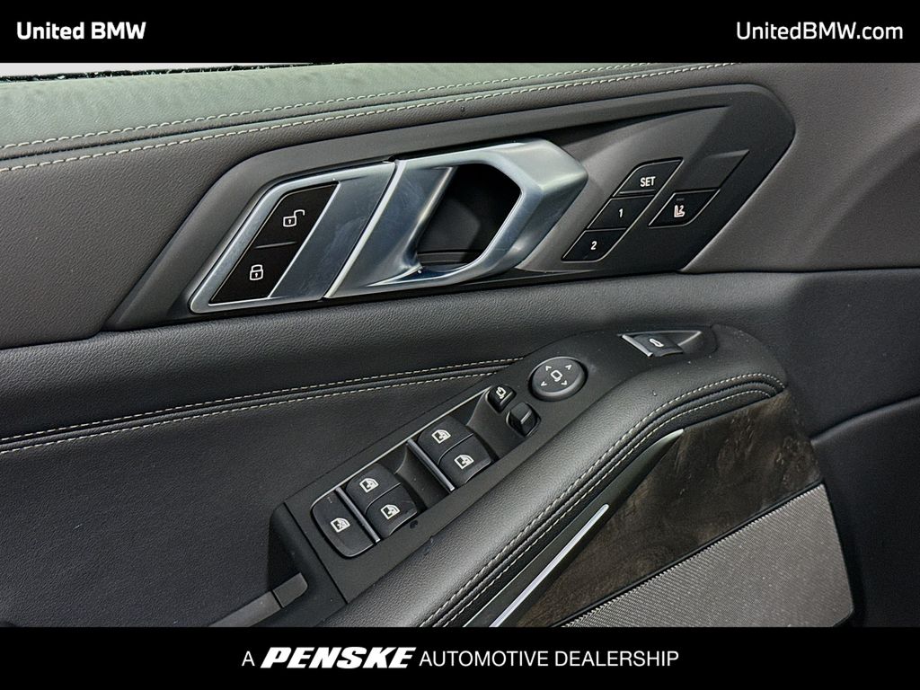 Thumbnail: 2026 BMW X5 - 3