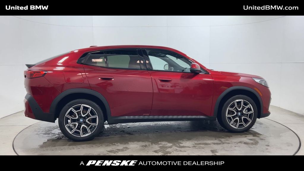 Thumbnail: 2025 BMW X2 - 9