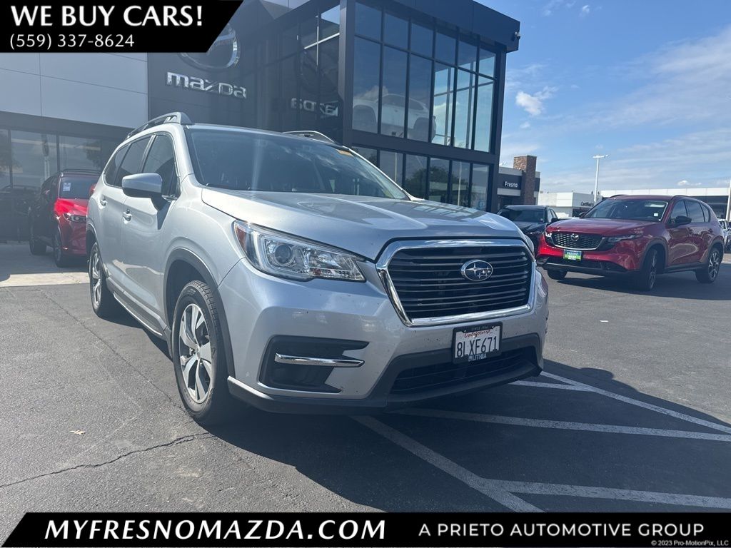 Ice Silver Metallic 2020 Subaru Ascent Premium 7-Passenger AWD SUV / Crossover All-Wheel Drive Continuously Variable Transmission