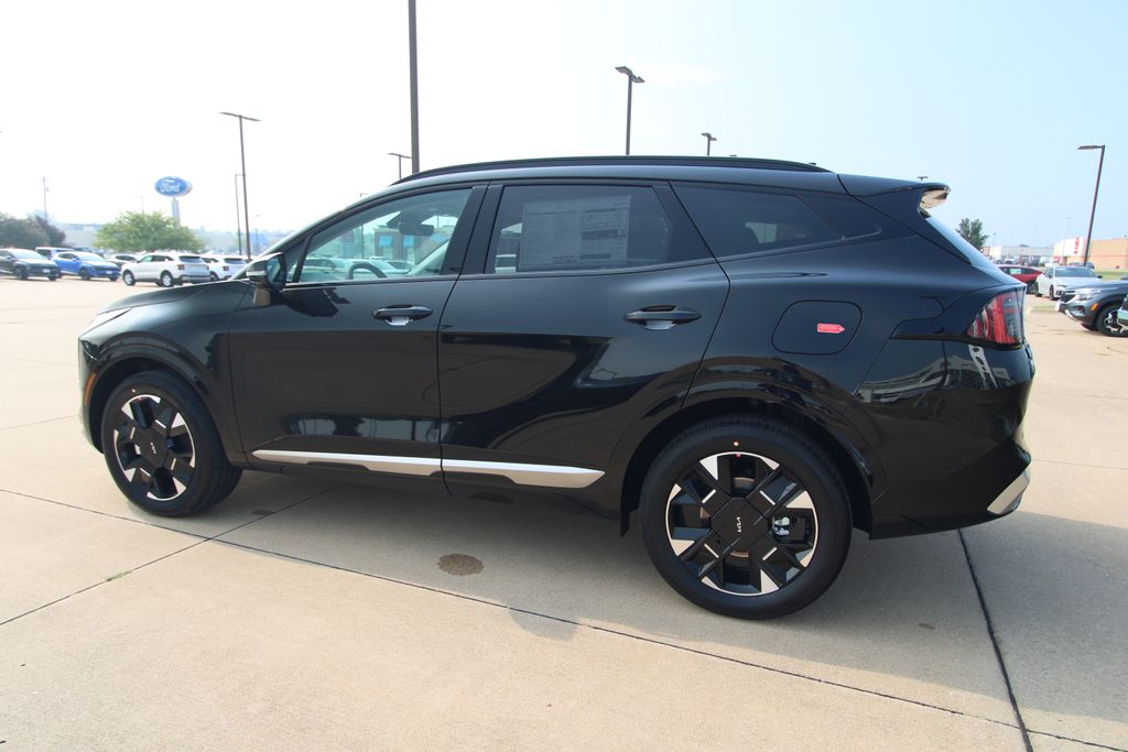 New 2027 Kia Sportage Hybrid SUV