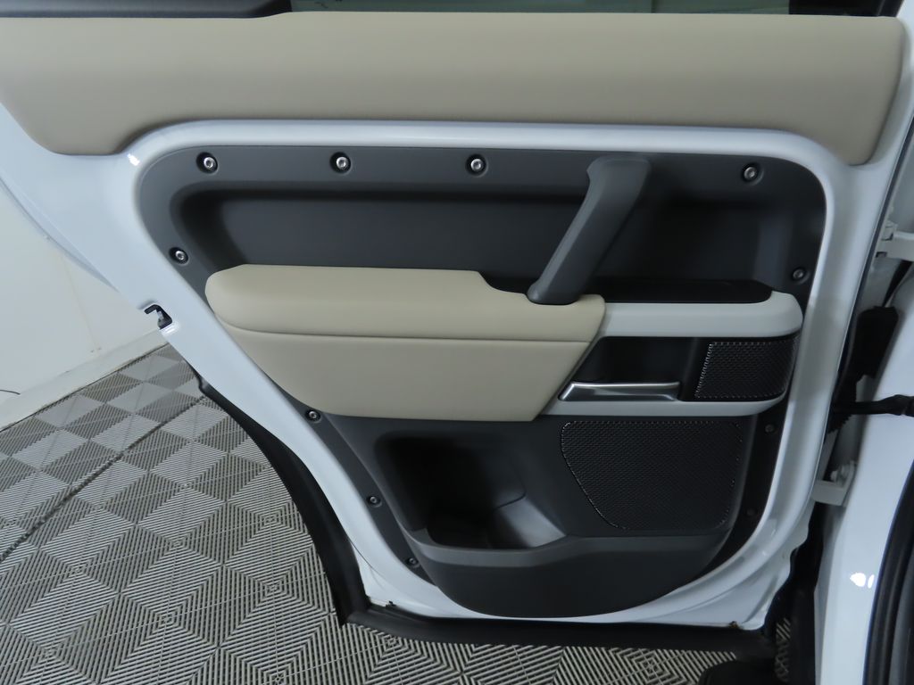 Thumbnail: 2024 Land Rover Defender - 27