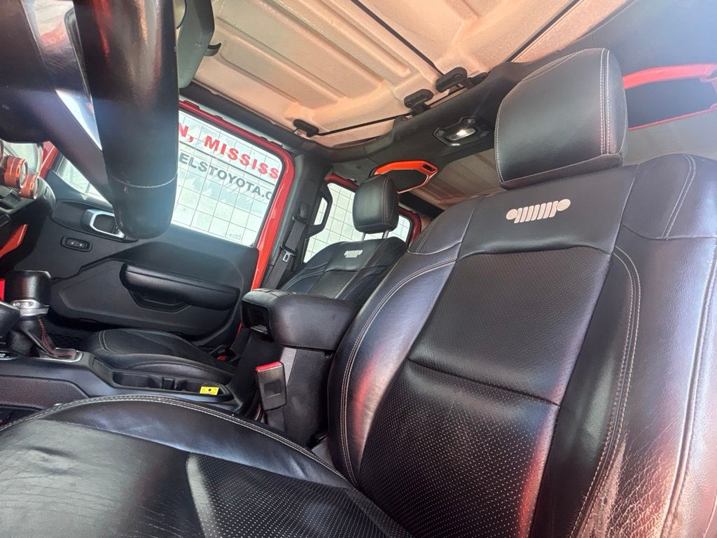 Used 2018 Jeep Wrangler SUV