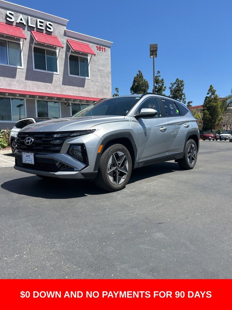 Silver 2025 Hyundai Tucson SEL AWD SUV / Crossover All-Wheel Drive 8-Speed Automatic