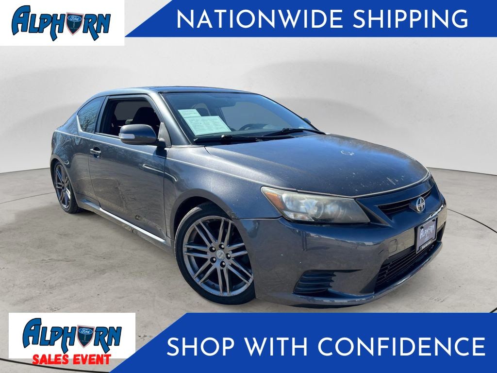 Magnetic Gray Metallic 2013 Scion tC Base Coupe Front-Wheel Drive 6-Speed Automatic