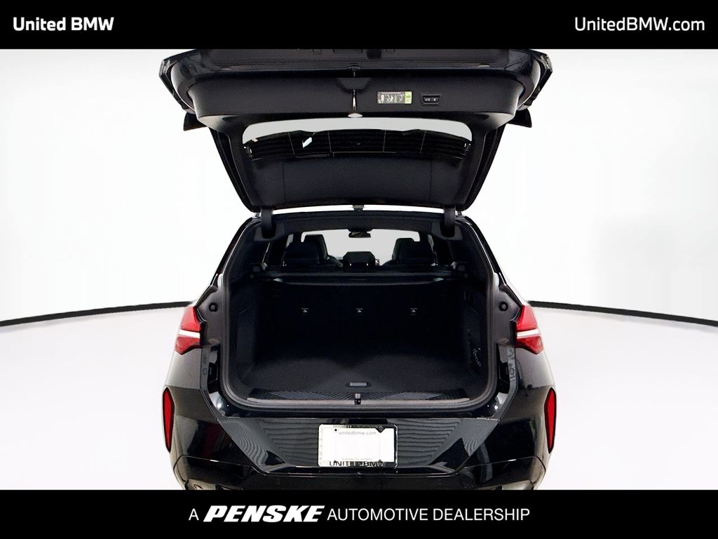 Thumbnail: 2026 BMW X3 - 14