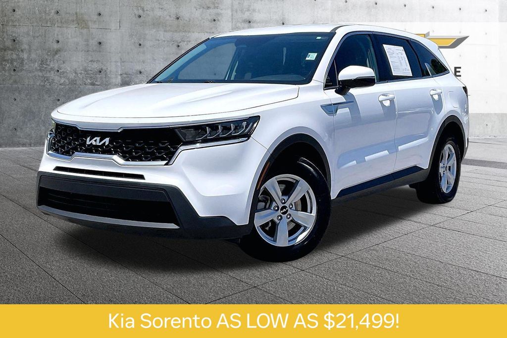 White Pearl 2023 Kia Sorento SUV / Crossover Front-Wheel Drive 8-Speed Automatic
