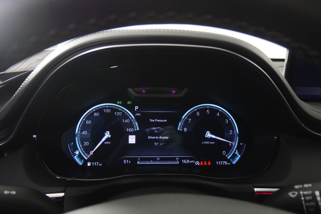 Thumbnail: 2024 Genesis GV70 - 23