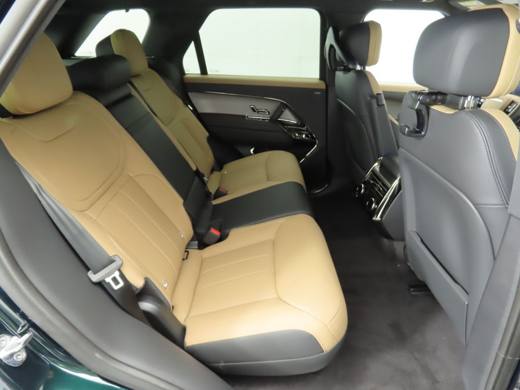2025 Land Rover Range Rover Sport Dynamic 22