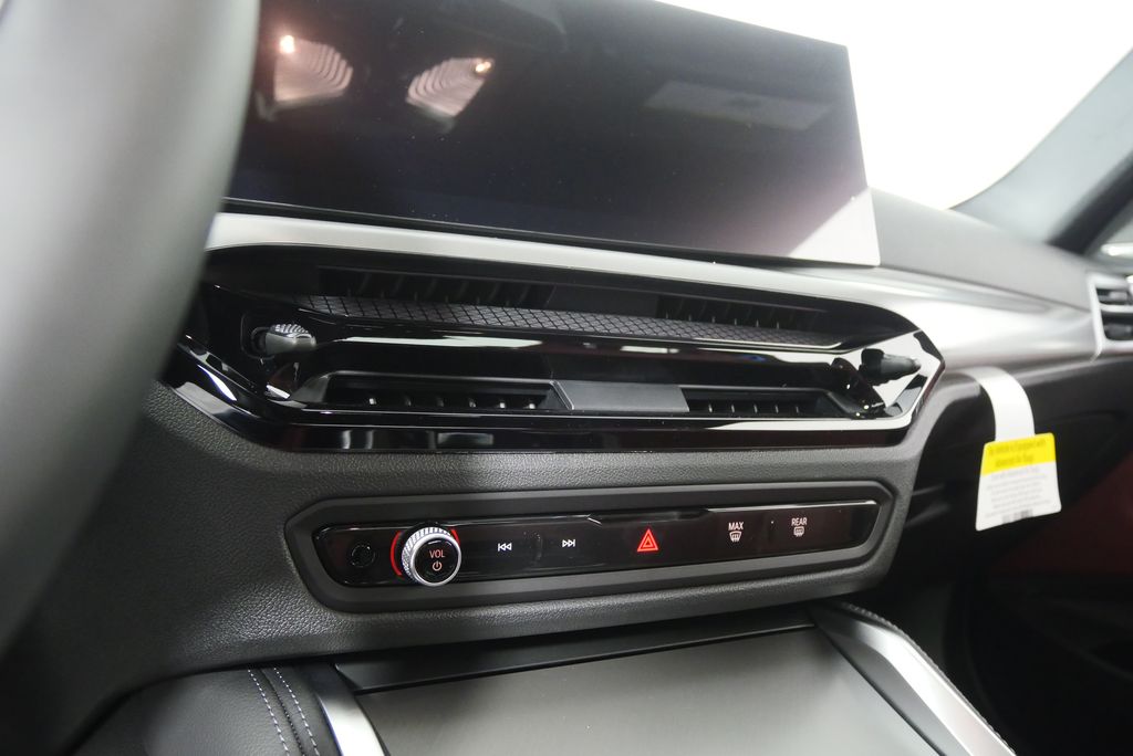 Thumbnail: 2026 BMW 4 Series - 16