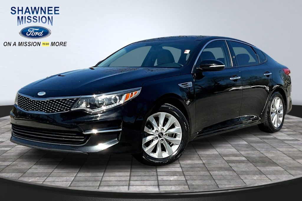 Ebony Black 2018 Kia Optima EX Sedan Front-Wheel Drive 6-Speed Automatic