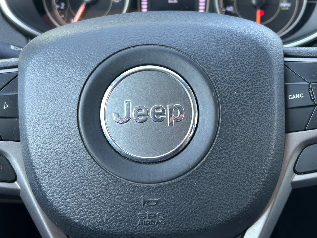 Used 2019 Jeep Cherokee SUV