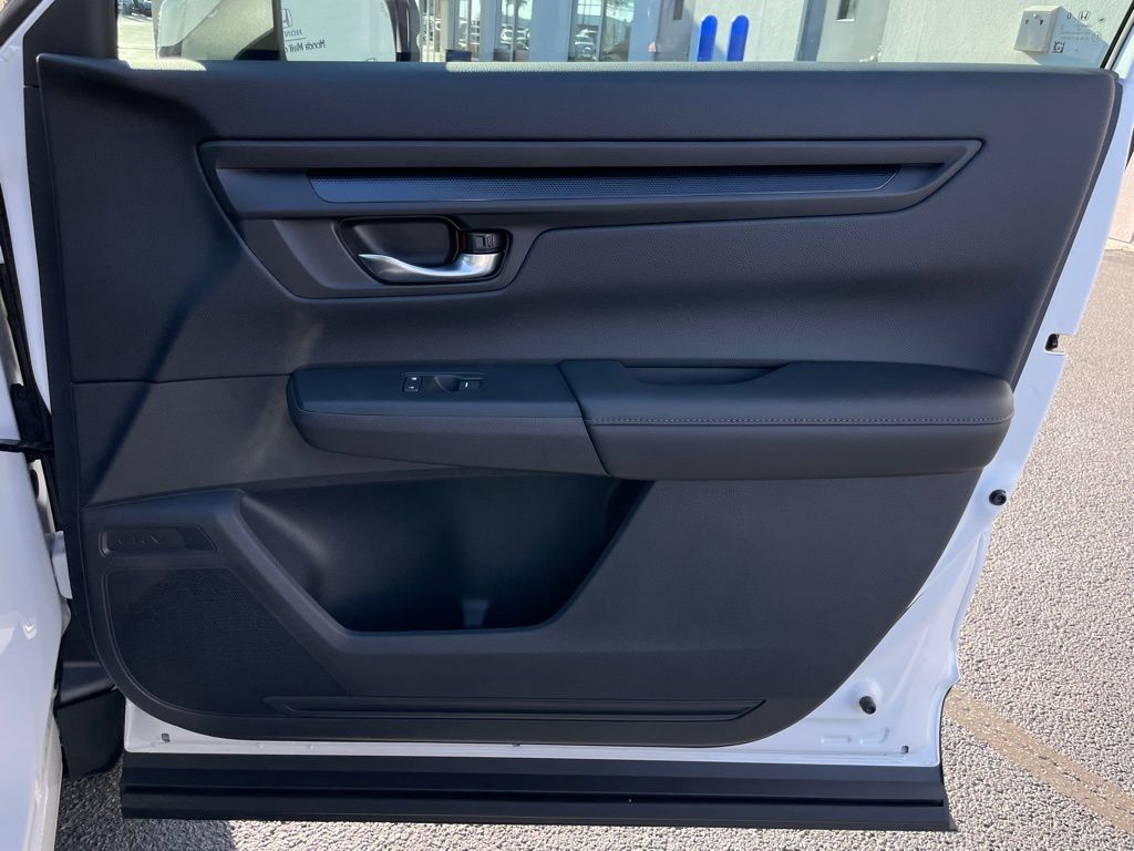 2025 Honda CR-V EX 31