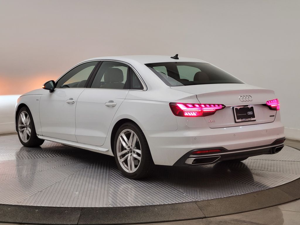 Thumbnail: 2023 Audi A4 - 11