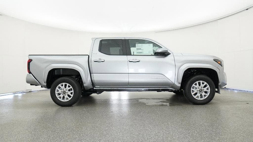 Thumbnail: 2025 Toyota Tacoma - 31