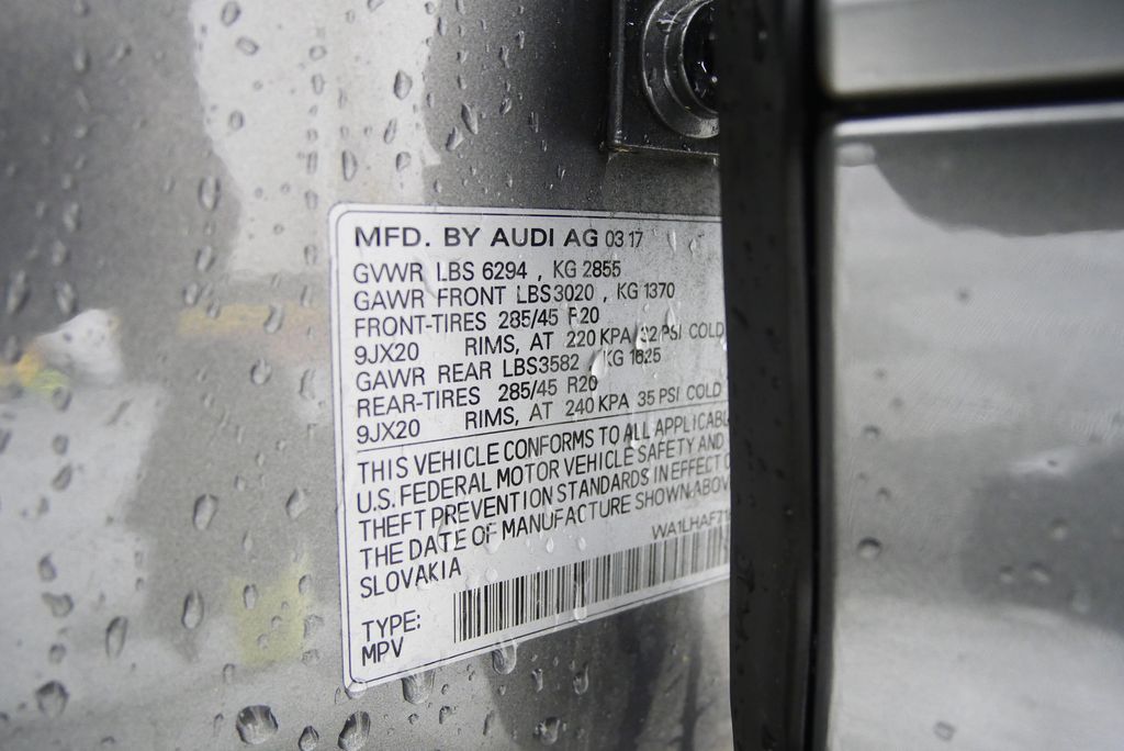 Thumbnail: 2017 Audi Q7 - 12