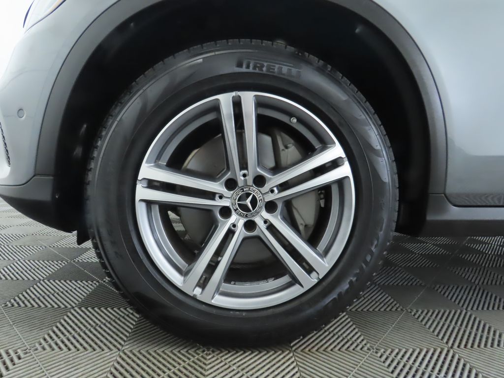 Thumbnail: 2021 Mercedes-Benz GLC - 31