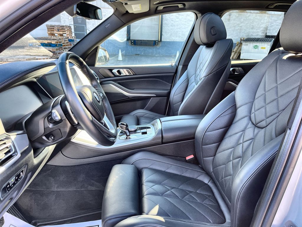 Thumbnail: 2023 BMW X5 - 11