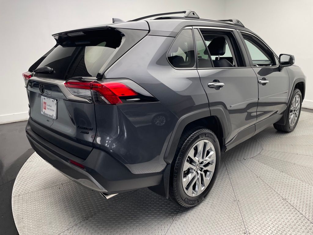 2024 Toyota RAV4 Limited 5