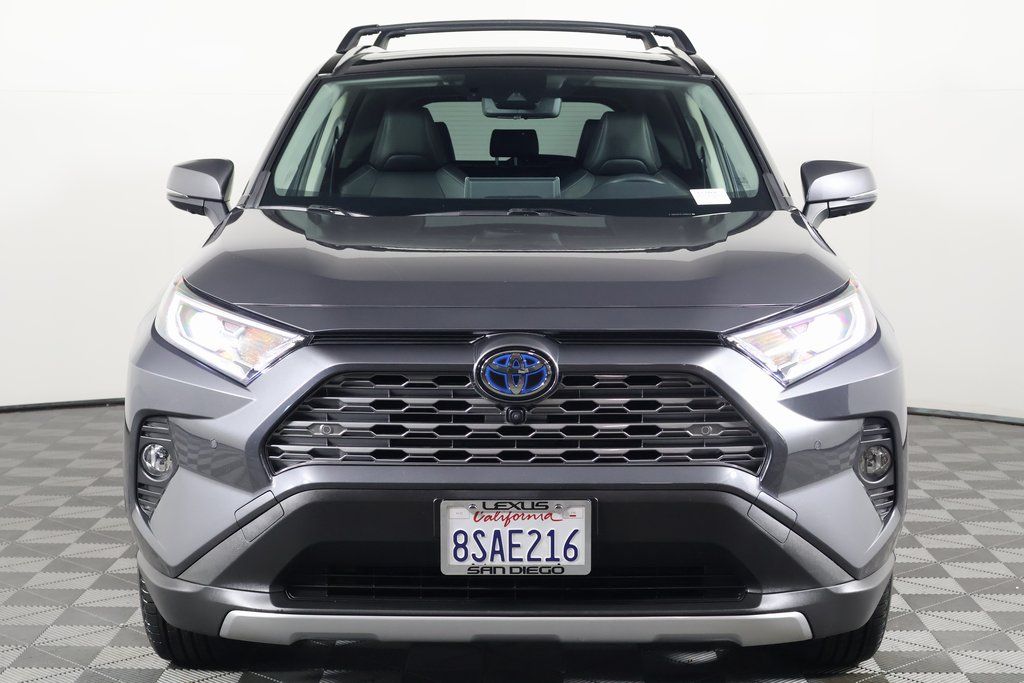 Thumbnail: 2020 Toyota RAV4 - 2