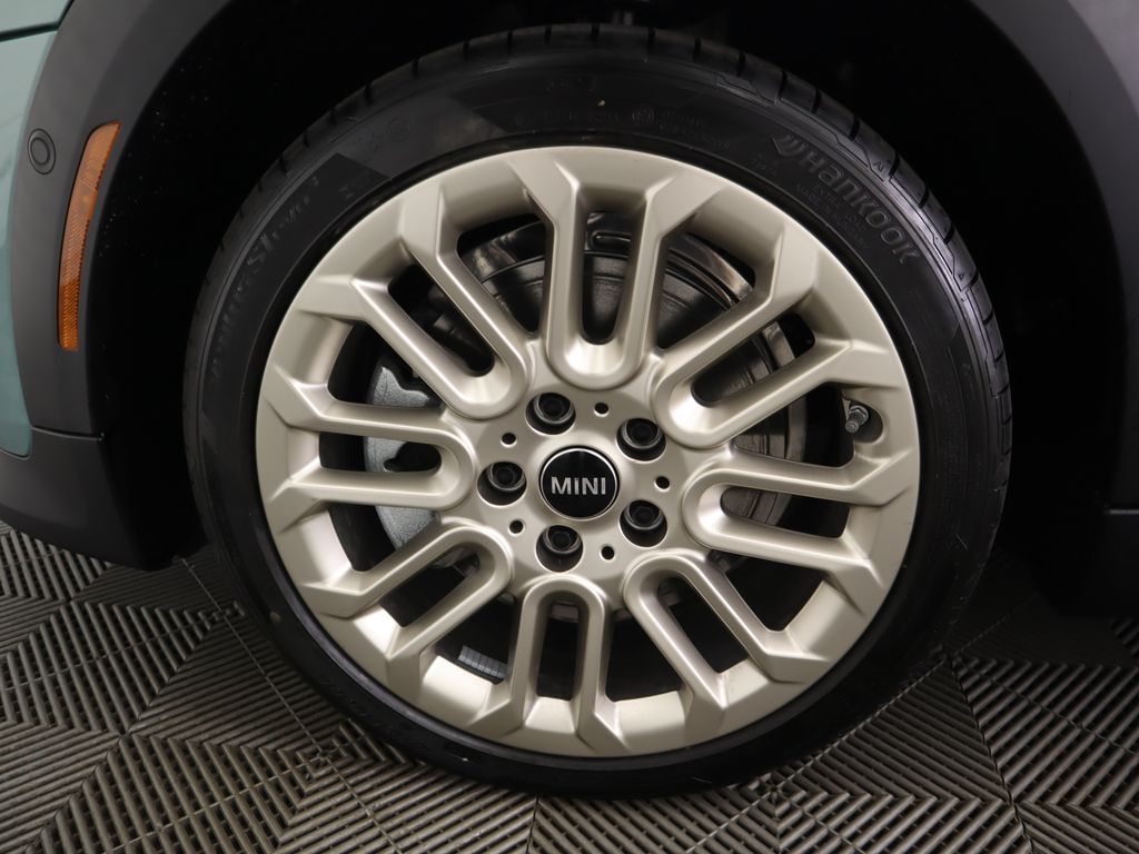 Thumbnail: 2026 MINI Cooper - 32