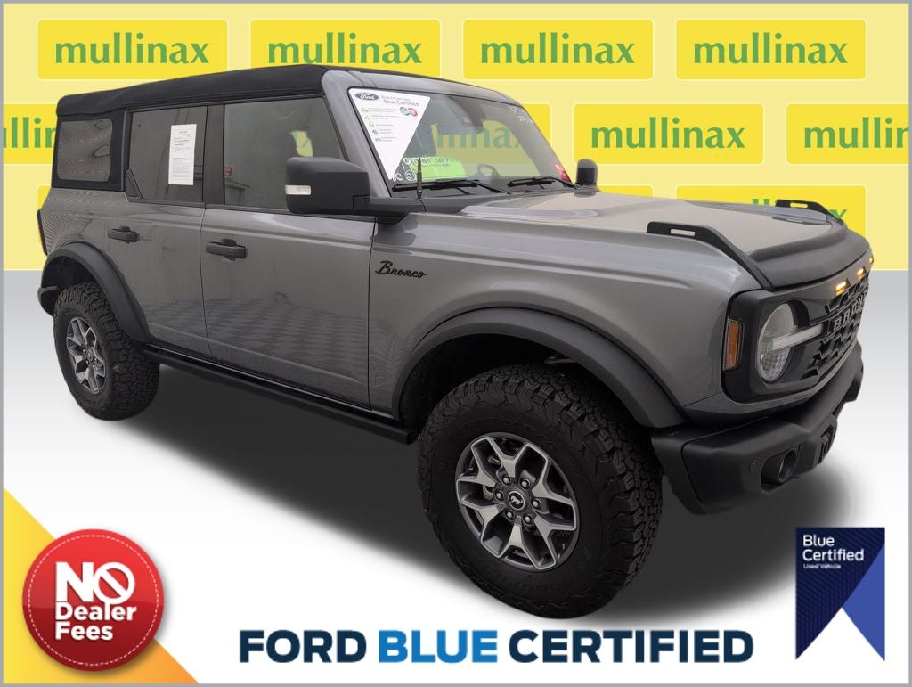 2023 Ford Bronco 4-Door Badlands's photo