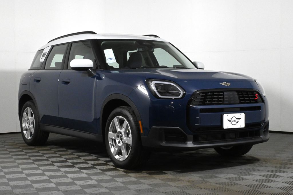 2025 MINI Cooper Countryman Base 9