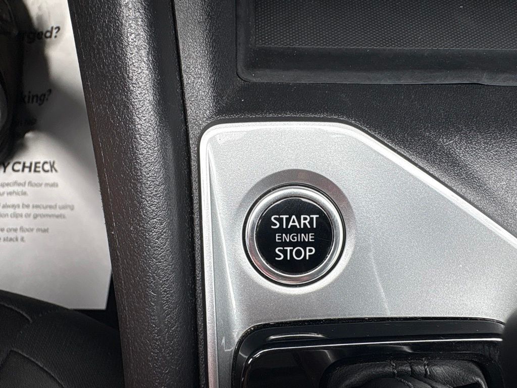 Used 2025 Nissan Altima Sedan