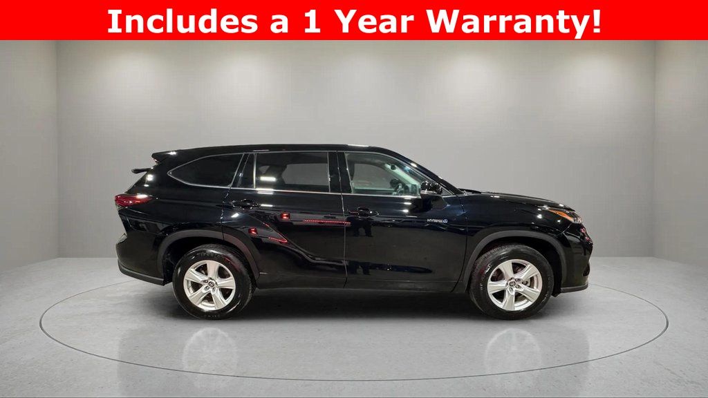 Used 2021 Midnight Black Metallic Toyota LE image 2