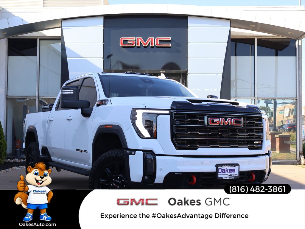 Summit White 2024 GMC Sierra 2500HD Pickup Truck Four-Wheel Drive Automatic