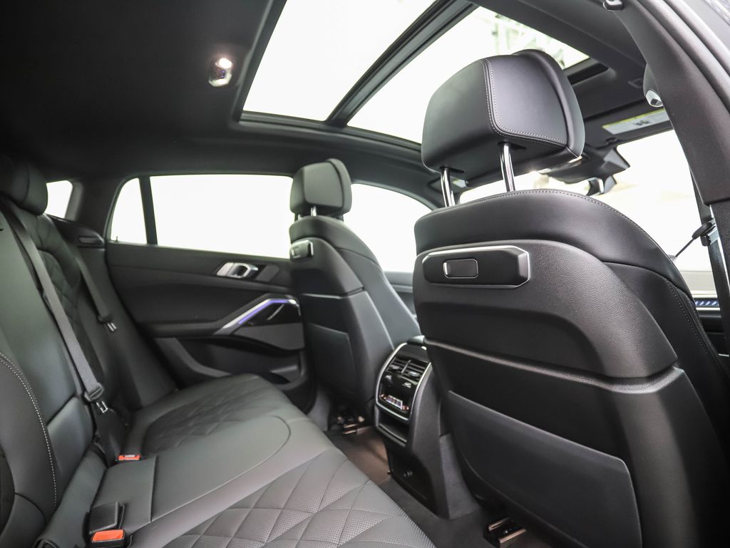 2025 BMW X6 xDrive40i 24