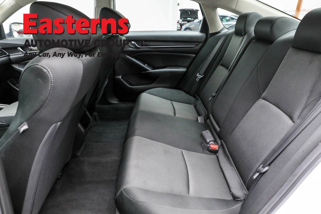 Used 2021 White Honda LX image 20