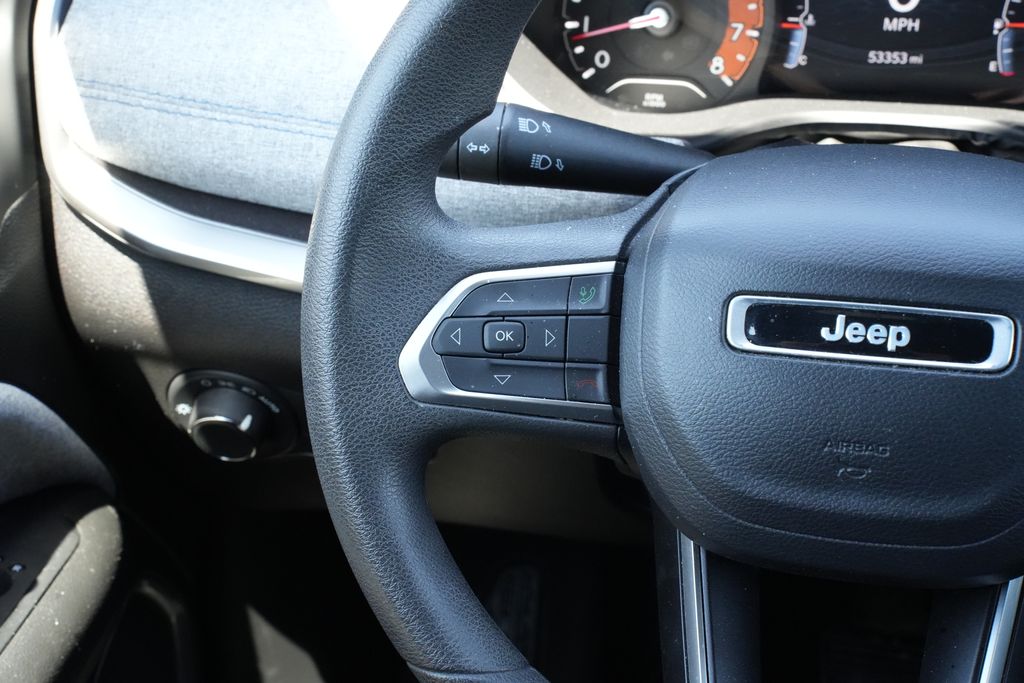 2023 Jeep Compass Sport - 6