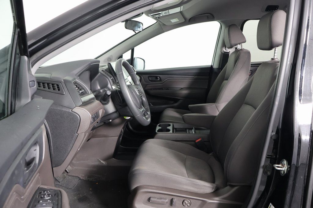 Thumbnail: 2019 Honda Odyssey - 10