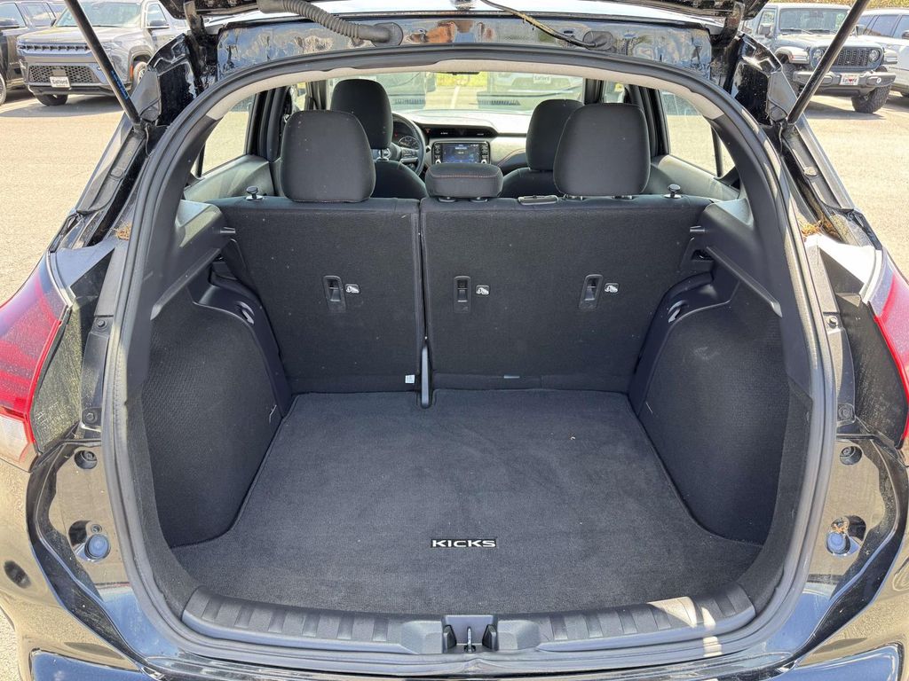 Used 2024 Black Nissan SR image 28
