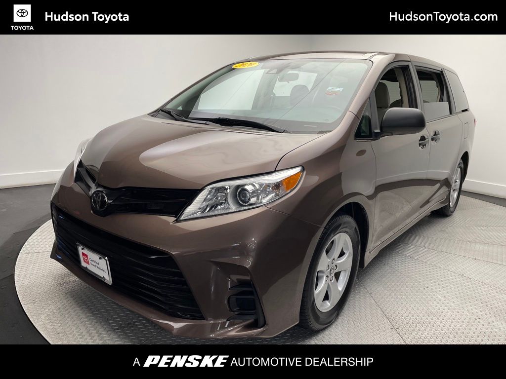 2020 Toyota Sienna SE -
                Jersey City, NJ